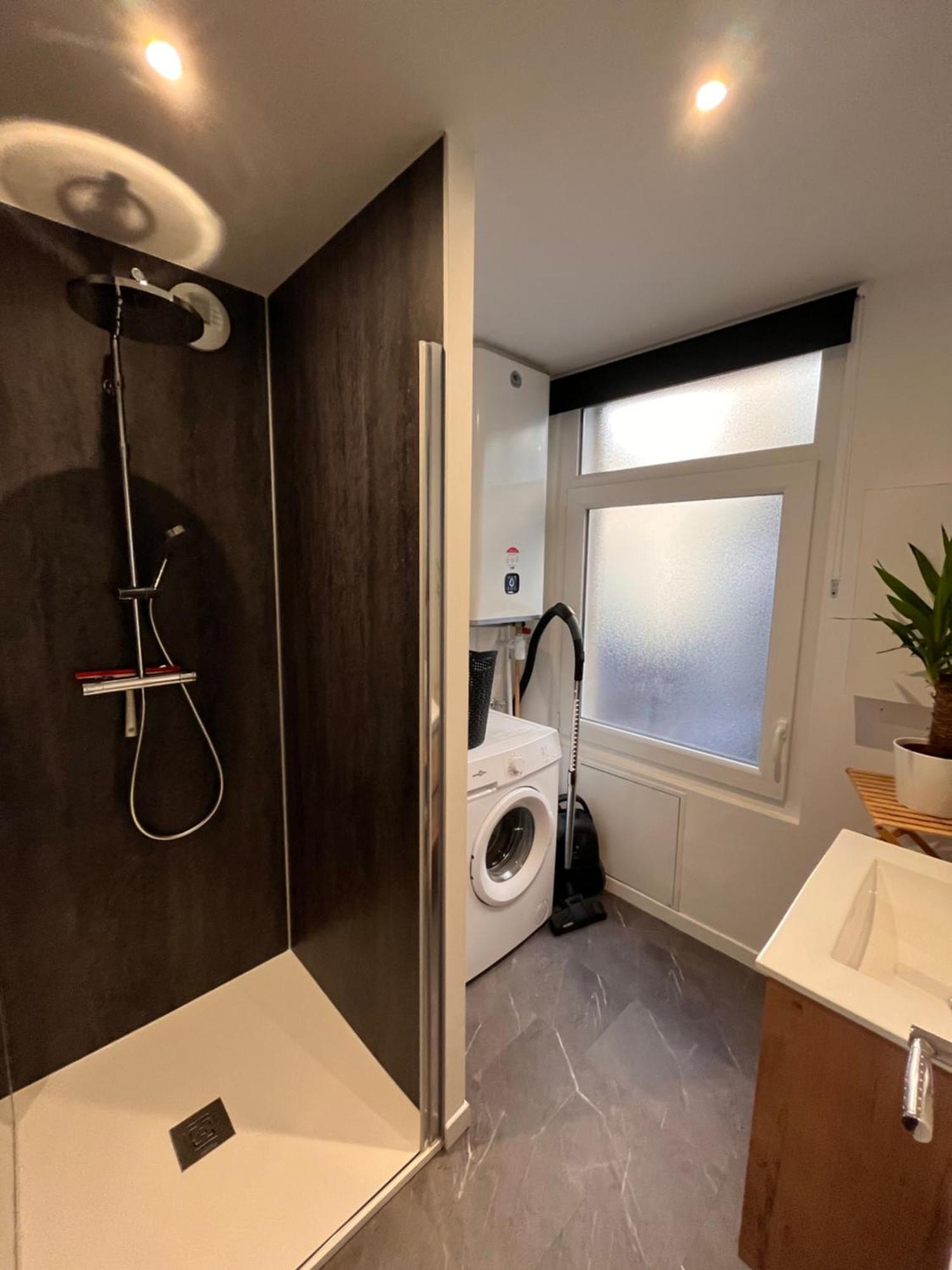 Beau Loft Room Proche Mont Saint Michel Jaccuzi Illimite En Plein Centre Авранш Екстериор снимка