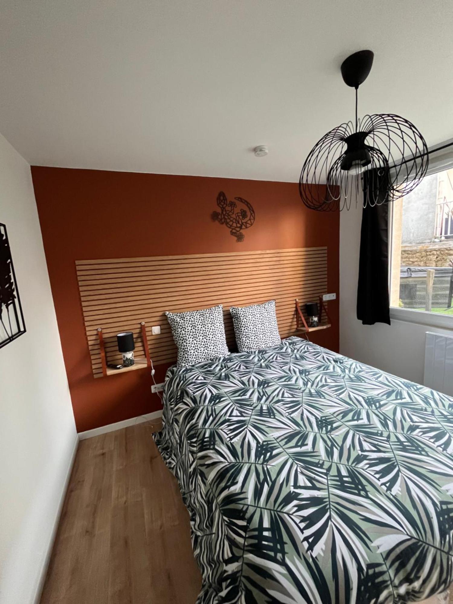 Beau Loft Room Proche Mont Saint Michel Jaccuzi Illimite En Plein Centre Авранш Екстериор снимка