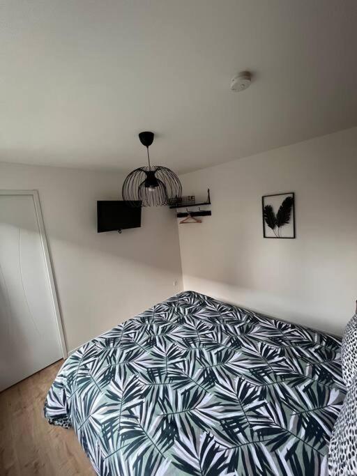 Beau Loft Room Proche Mont Saint Michel Jaccuzi Illimite En Plein Centre Авранш Екстериор снимка
